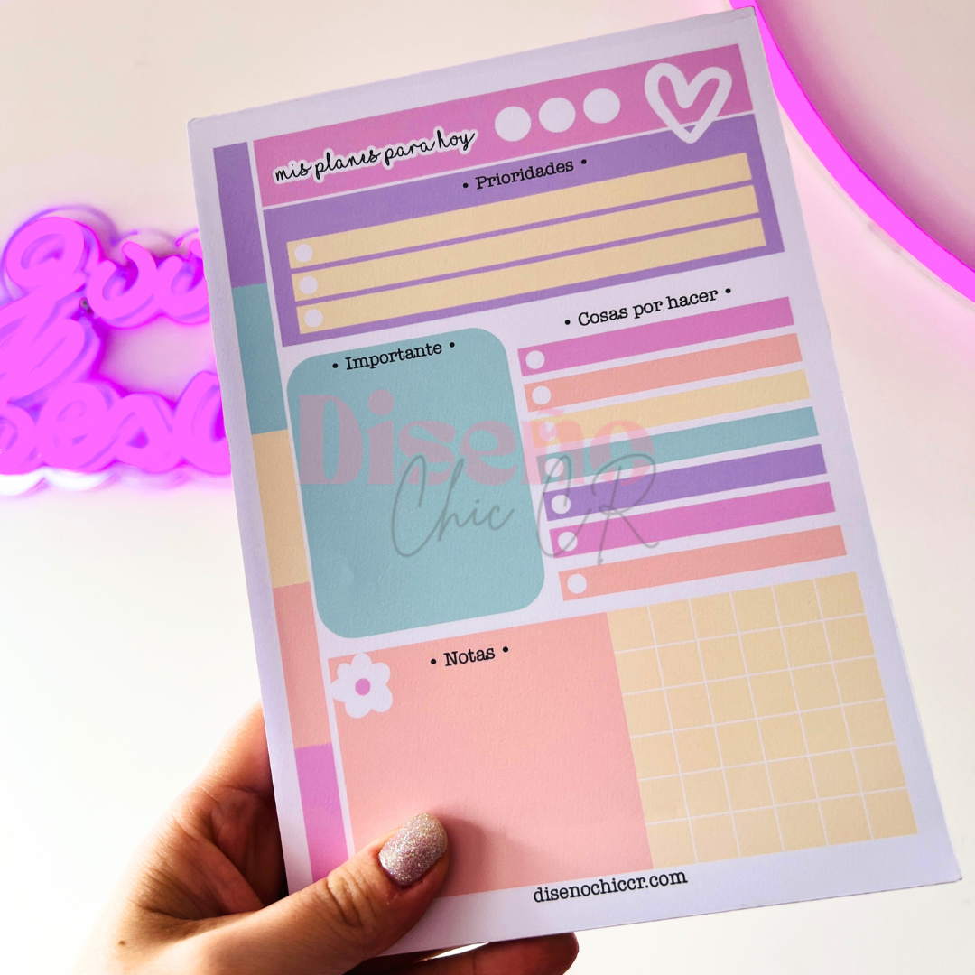Planificador diario en colores pastel