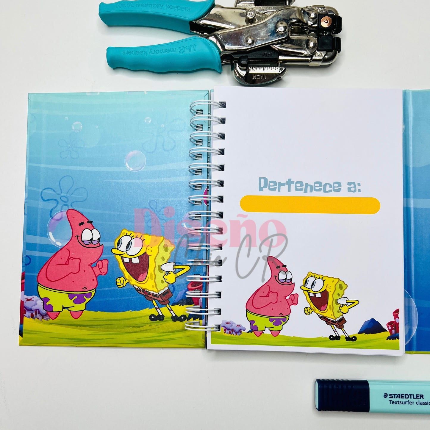 Cuaderno y libreta de pendientes inspirado en Bob Esponja